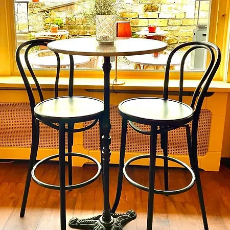 Oda ve Kahvaltı De La Ruine Valkenburg aan de Geul